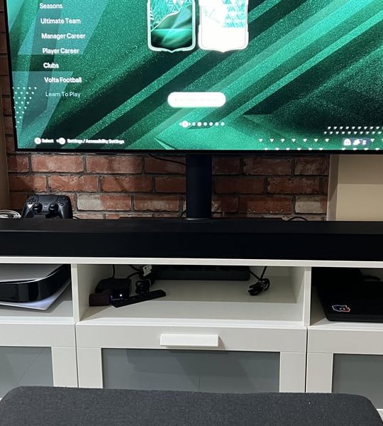 Домашний кинотеатр LG SQC2 – 2.1 саундбар + беспроводный сабвуфер