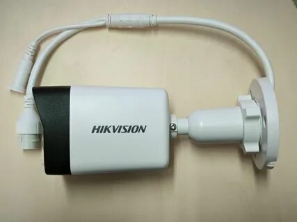 IP камера DS-2CD1043G2-LIU (2,8mm)