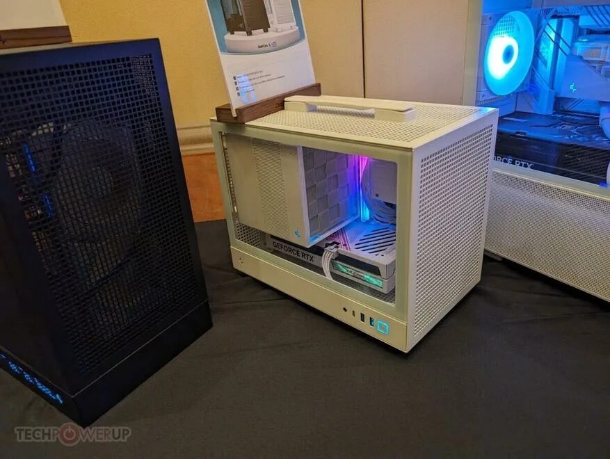 DEEP COOL CG160 White